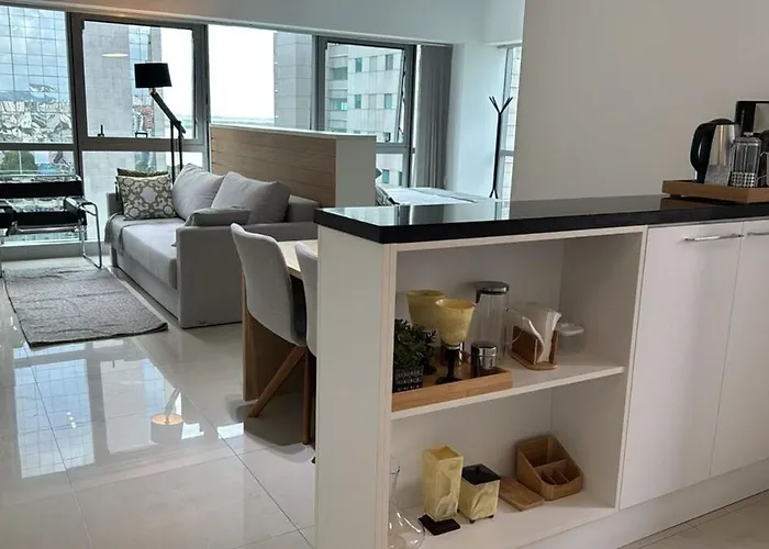 Apartment Ao Lado Shopping Com Vista Guaiba Porto Alegre