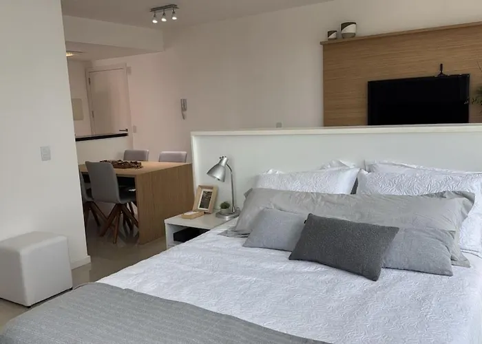 Apartment Ao Lado Shopping Com Vista Guaiba Porto Alegre