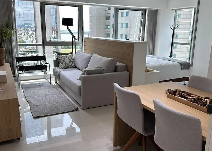 Ao Lado Shopping Com Vista Guaiba Apartment Porto Alegre